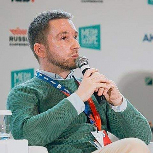 Олег Крупенов